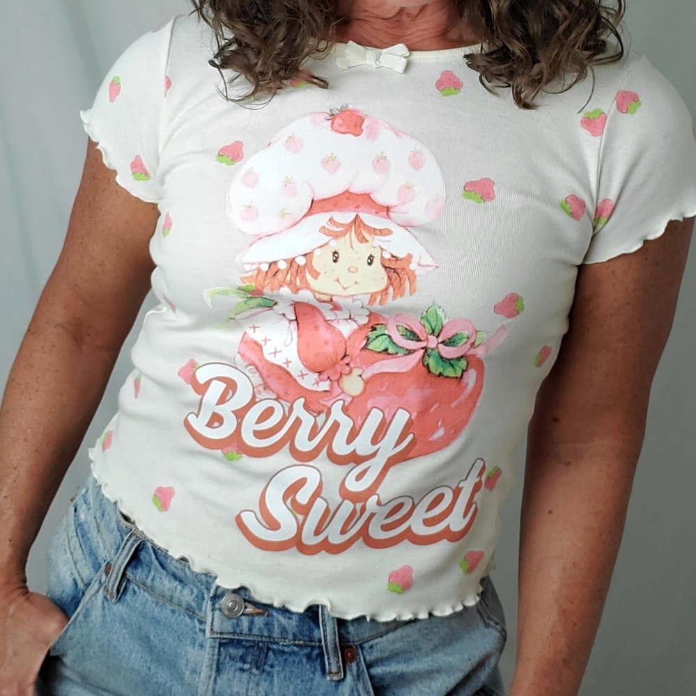 Strawberry Shortcake pop culture retro style tee